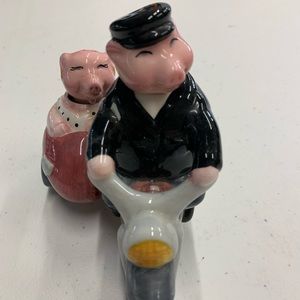 Pigs Salt and Pepper Shaker